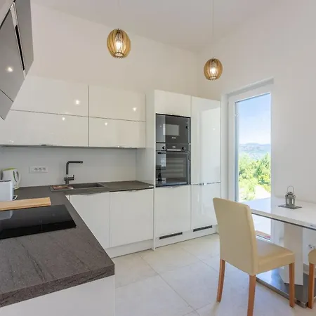 Holiday home House Casa Lux
